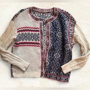 Magaschoni Nordic Style Wool Cashmere Blend Cream and Navy Cardigan